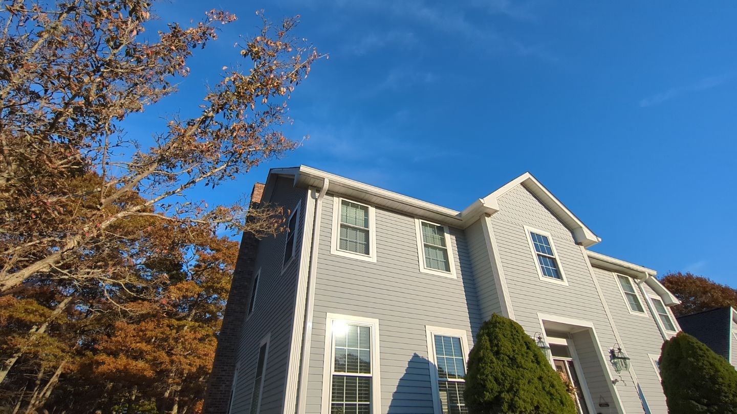 Single hung window replacement in Connecticut