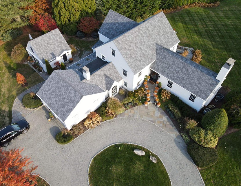 New asphalt shingle roof on residential home in East Lyme, CT