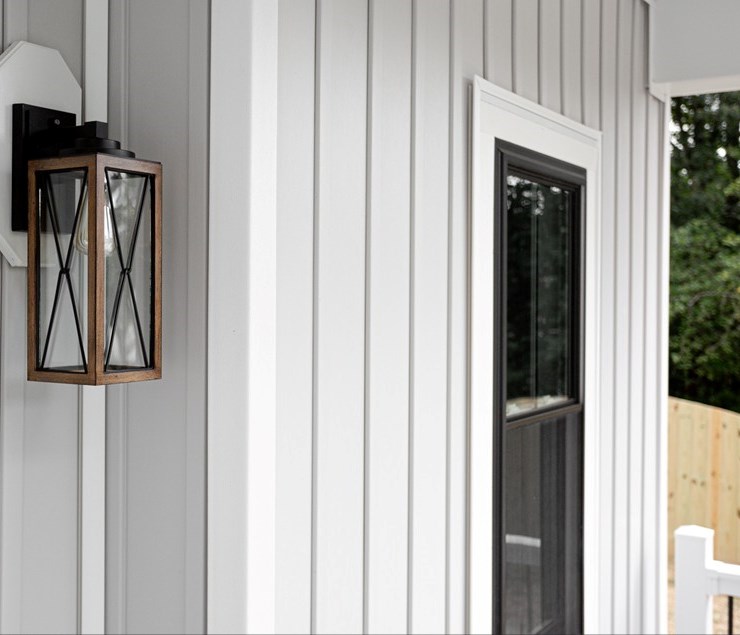 New replacement siding on home in East Lyme, CT